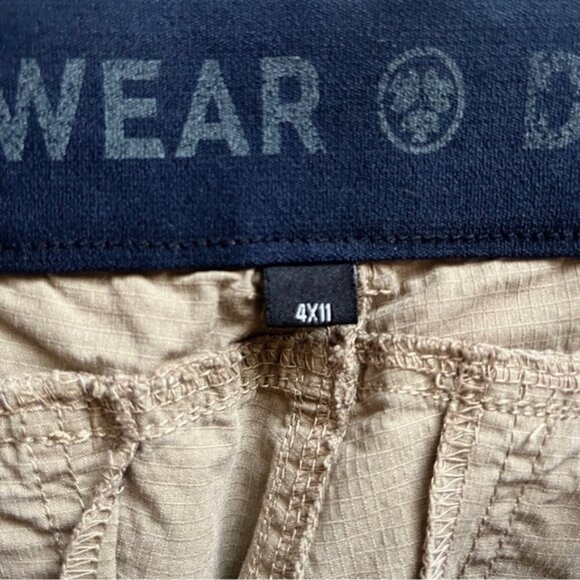 Dovetail Workwear Women's Day Construction Ultra Light Ripstop Shorts Sz 30” - Picture 8 of 12